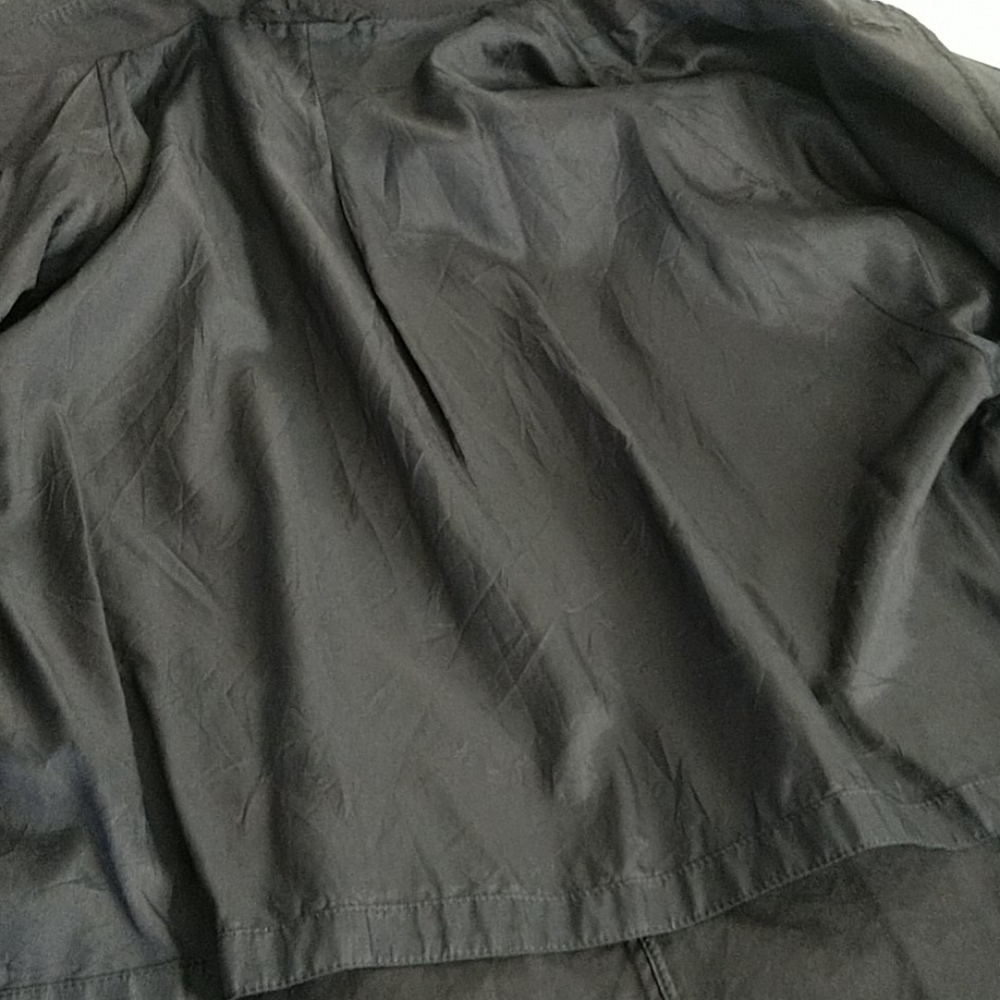 Armani trenchcoat - Picture 6 of 9